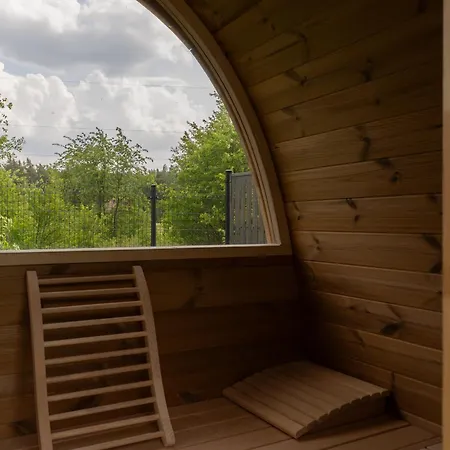 Polna Osada 度假居 Nadkole