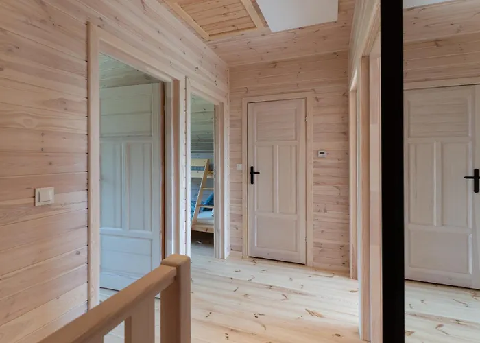 Polna Osada Nyaraló *